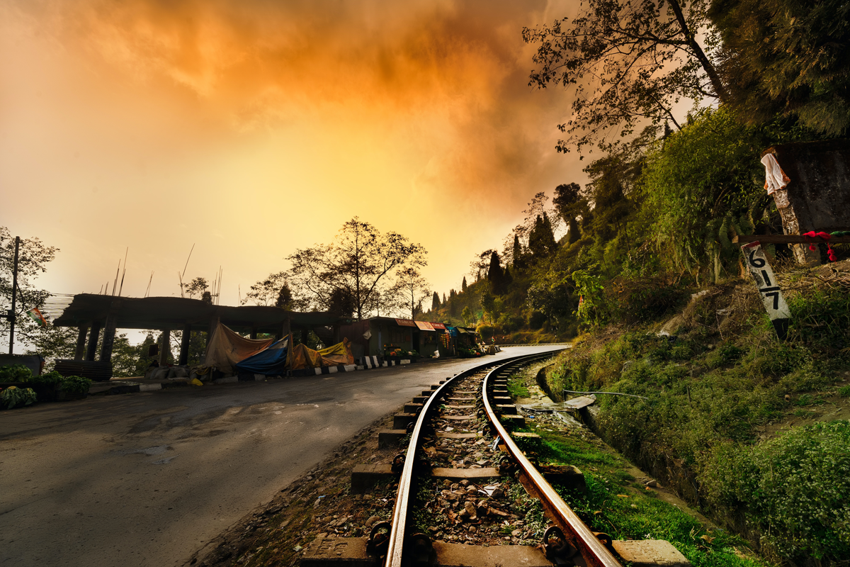 Day 7: Darjeeling to NJP Railway Station / IXB Airport (98 Kms / 3 Hrs)