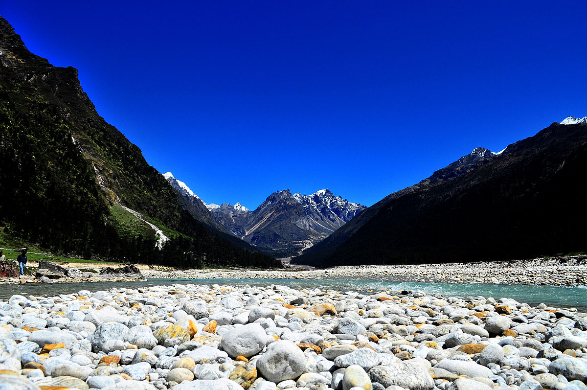 Day 4: Lachung to Yumthang Valley Excursion to Gangtok (116 Kms / 6 hrs)